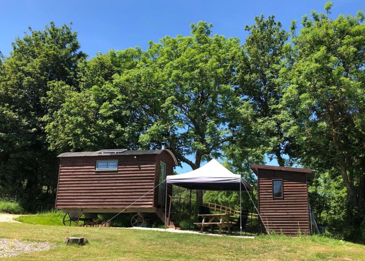 The Shepherds Hut At The Shippen, Tiphayes Гонітон Екстер'єр фото
